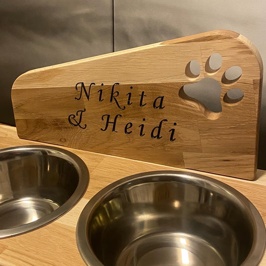 Matstasjon til hund og katt.