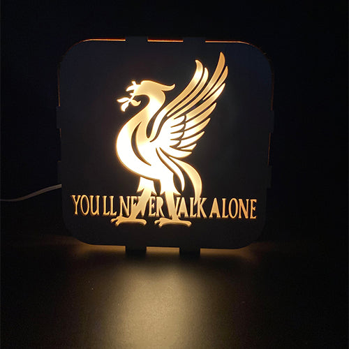 Lampe med utskåret med Liverpool fc motiv