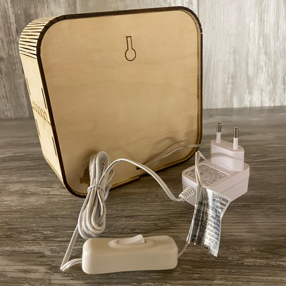 Lampe med utskåret med Liverpool fc motiv